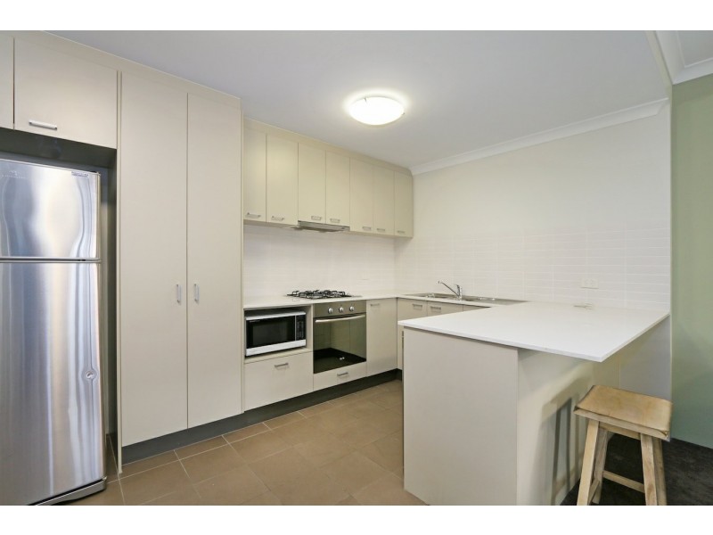 13/76 Newcastle Street, Perth WA 6000