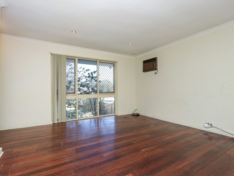 59 Trink Street, Cloverdale WA 6105