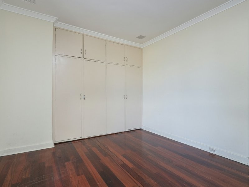 59 Trink Street, Cloverdale WA 6105