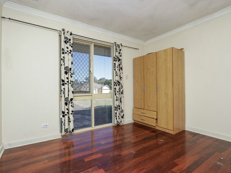 59 Trink Street, Cloverdale WA 6105