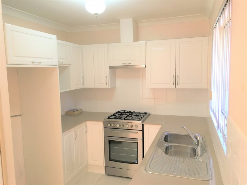 19/9-11 Mallard Way, Cannington WA 6107