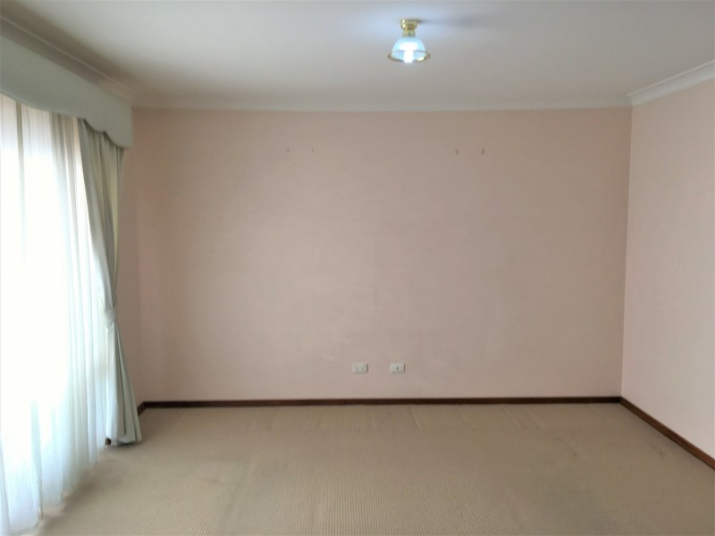 19/9-11 Mallard Way, Cannington WA 6107