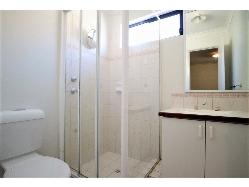 10/18-20 The Crescent, Redcliffe WA 6104