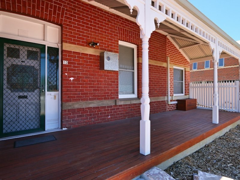 13 McMillan Street, Victoria Park WA 6100