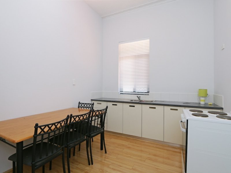 13 McMillan Street, Victoria Park WA 6100