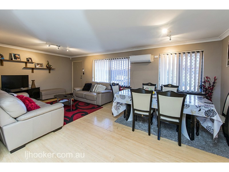 3/12 Kaliamba Court, Cannington WA 6107