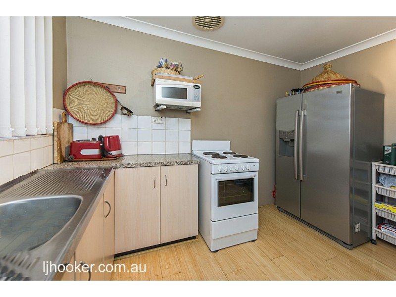 3/12 Kaliamba Court, Cannington WA 6107