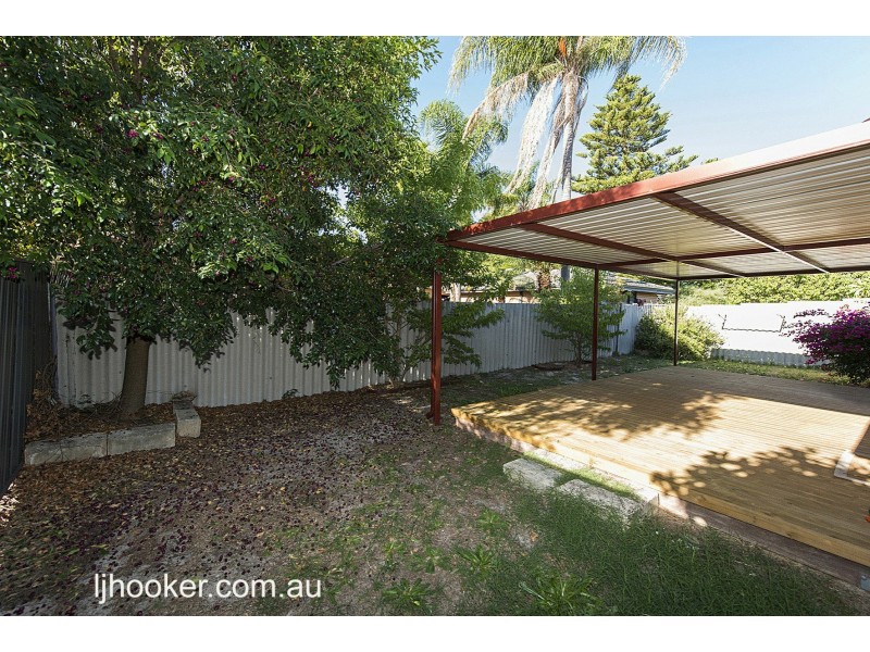 3/12 Kaliamba Court, Cannington WA 6107