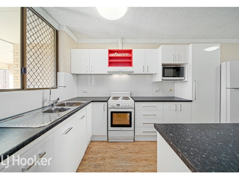 22/58 King George Street, Victoria Park WA 6100