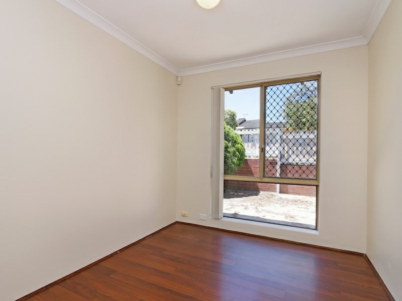 1/65 McMillan Street, Victoria Park WA 6100