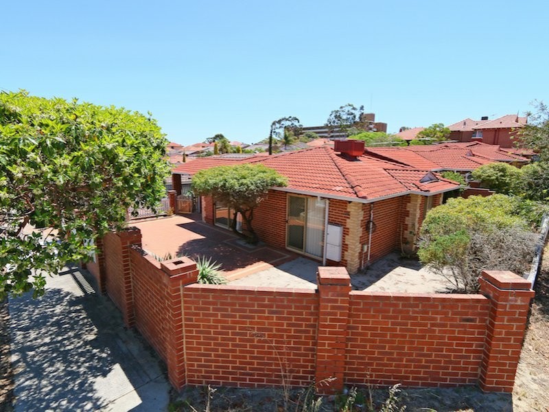 1/65 McMillan Street, Victoria Park WA 6100