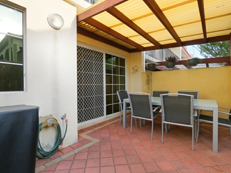 5/15 Teague Street, Burswood WA 6100