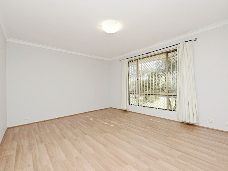 9/20 Alday Street, St James WA 6102
