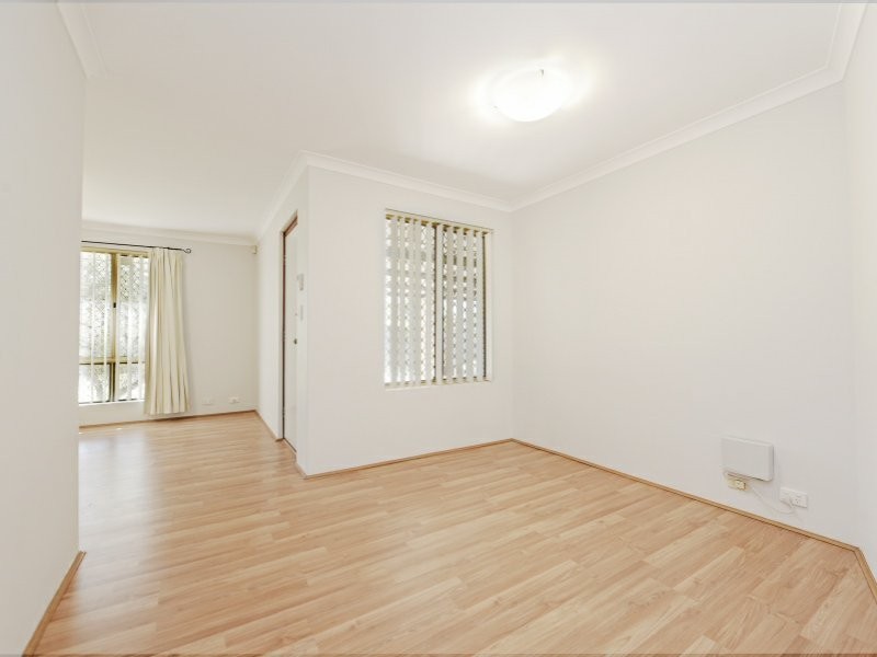 9/20 Alday Street, St James WA 6102