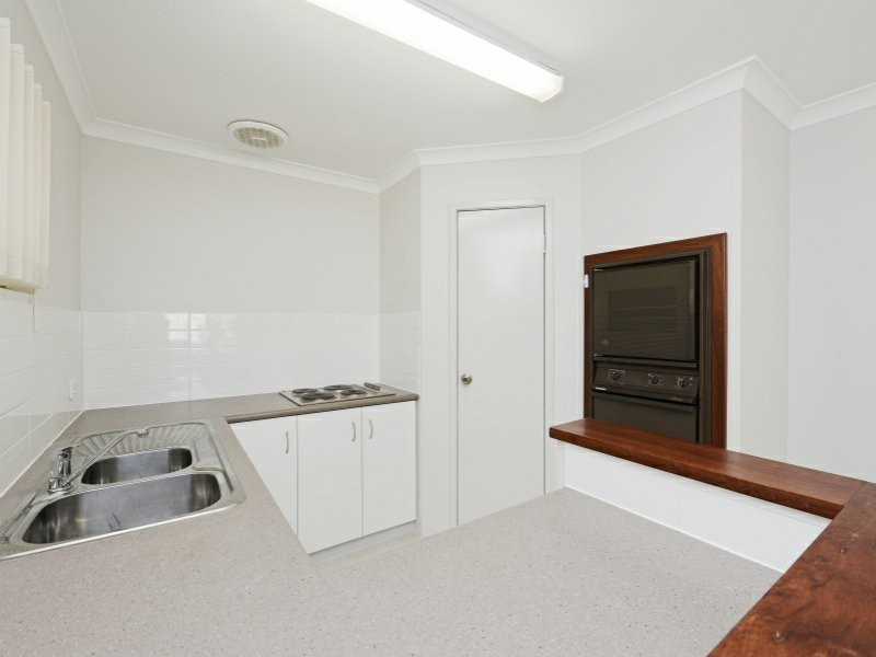 9/20 Alday Street, St James WA 6102