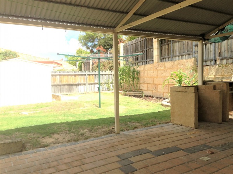 11 Lambasa Way, Mindarie WA 6030