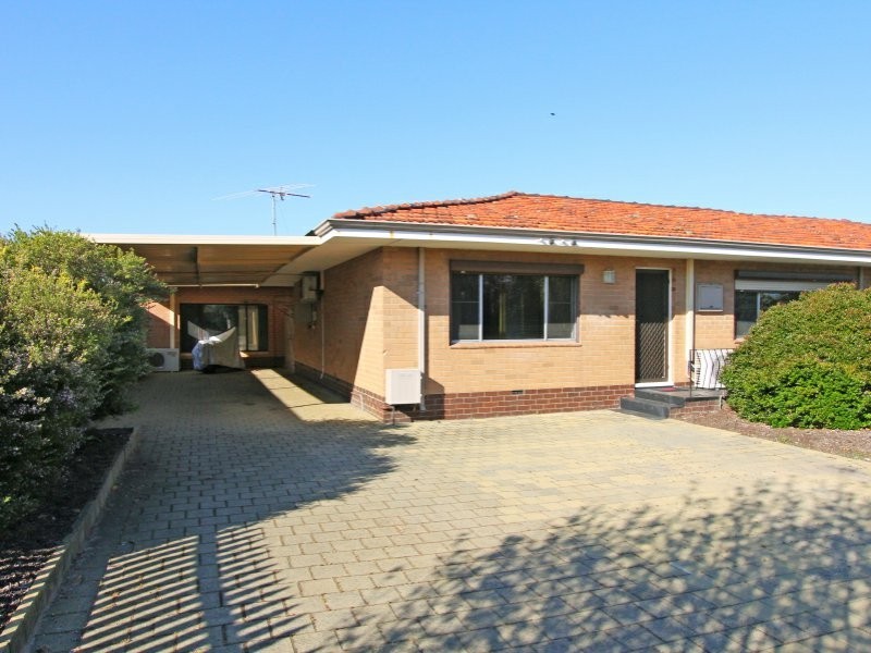 82A Bungaree Road, Wilson WA 6107