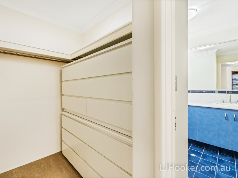 55 Bruce Road, Wattle Grove WA 6107