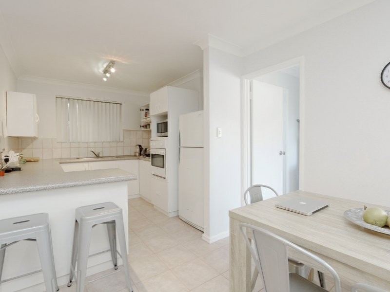 8/40 Wyong Road, Bentley WA 6102