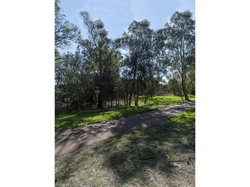 131 River View Avenue, South Guildford WA 6055