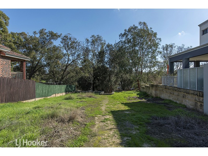 131 River View Avenue, South Guildford WA 6055