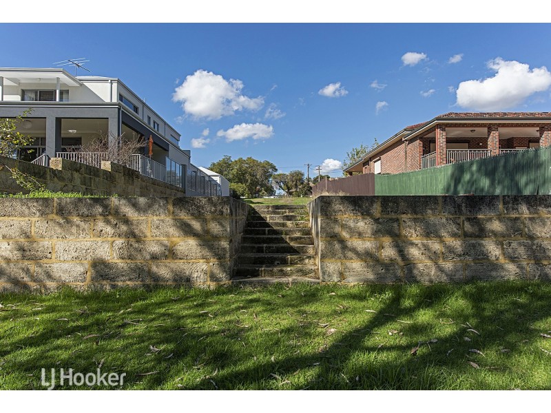 131 River View Avenue, South Guildford WA 6055