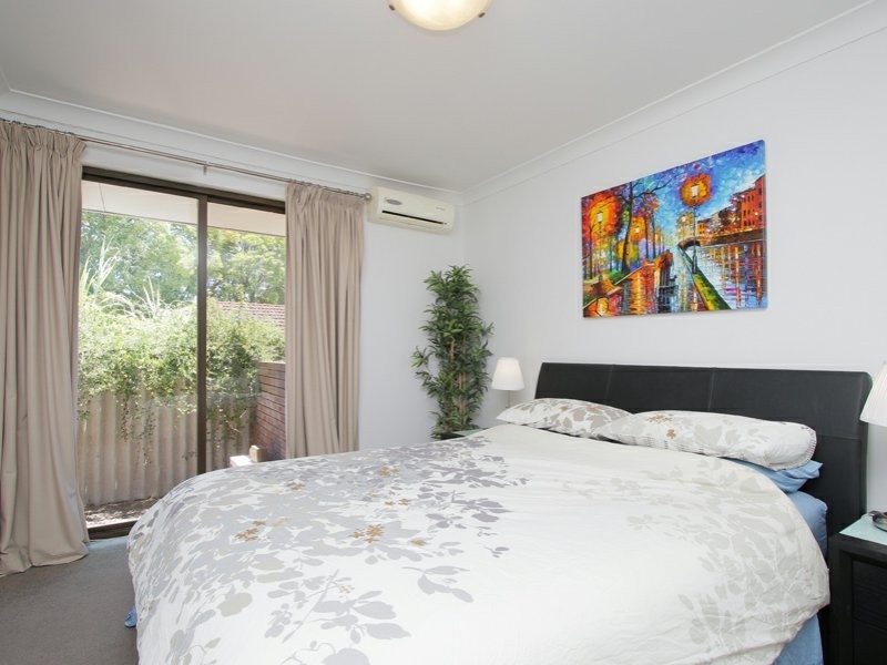 2/5 Morrison Street, Como WA 6152