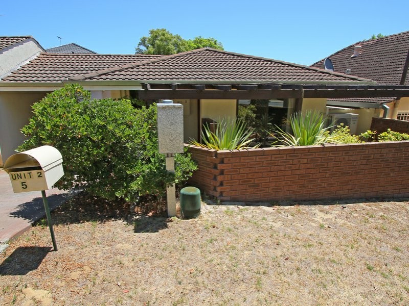 2/5 Morrison Street, Como WA 6152