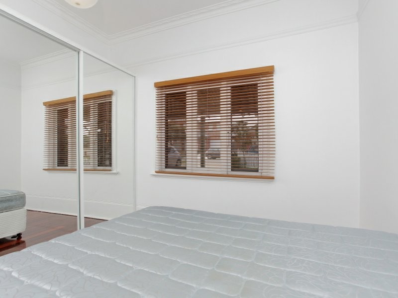 35 Sunbury Road, Victoria Park WA 6100