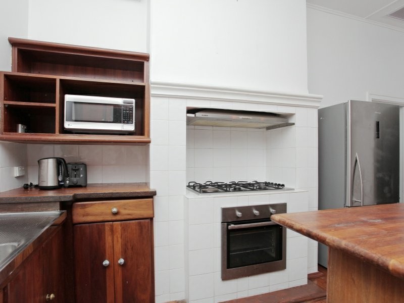 35 Sunbury Road, Victoria Park WA 6100