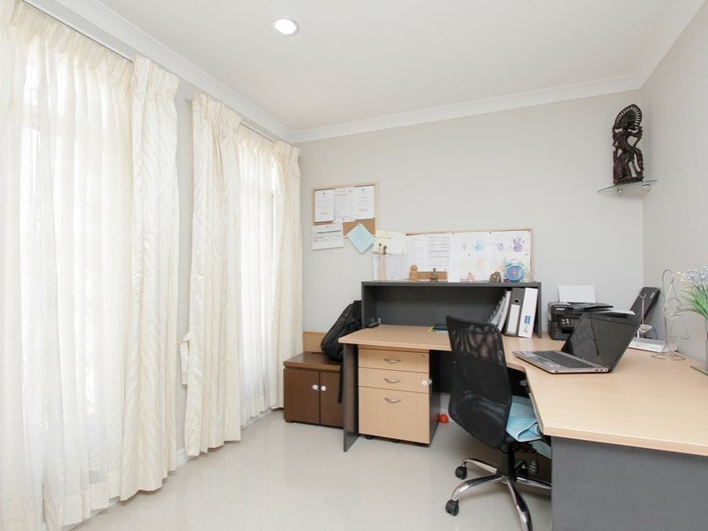 100A Gerard Street, East Cannington WA 6107