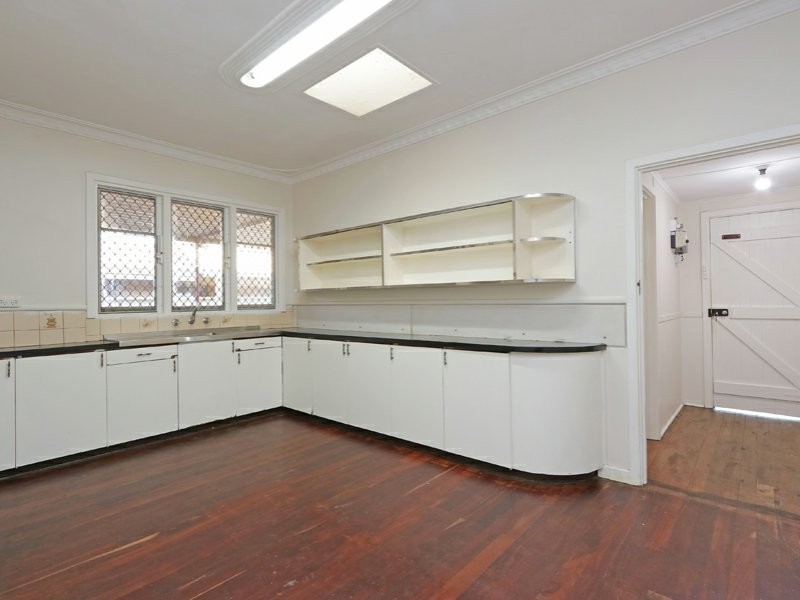 64 Acton Avenue, Rivervale WA 6103