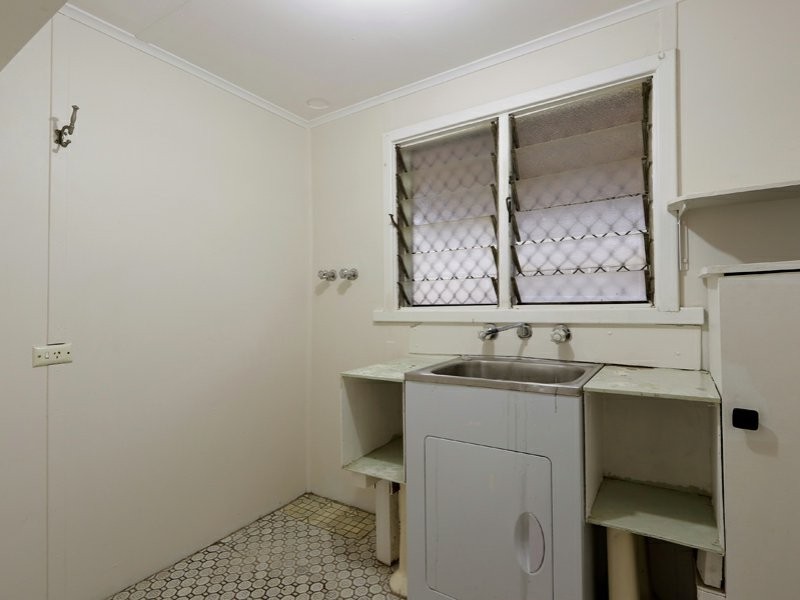 64 Acton Avenue, Rivervale WA 6103