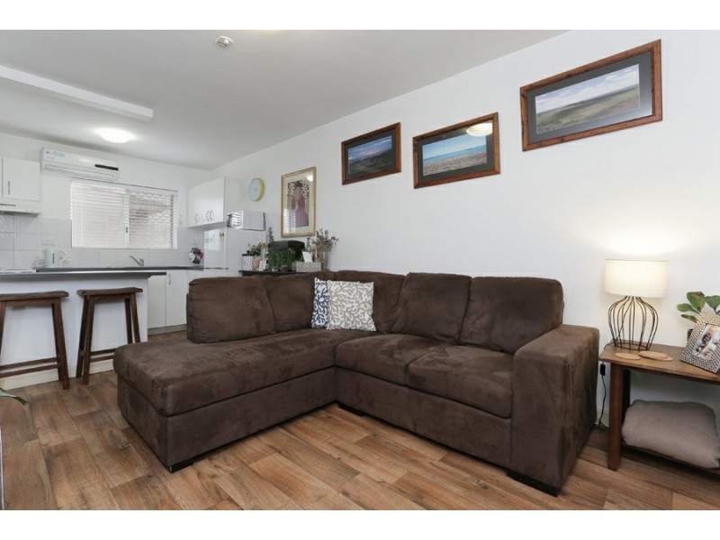 4/7 Midgley Street, Lathlain WA 6100