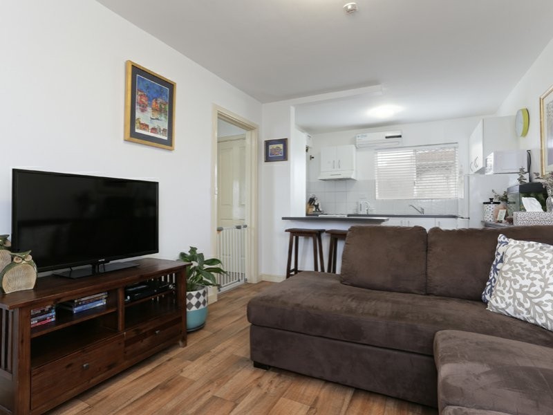 4/7 Midgley Street, Lathlain WA 6100