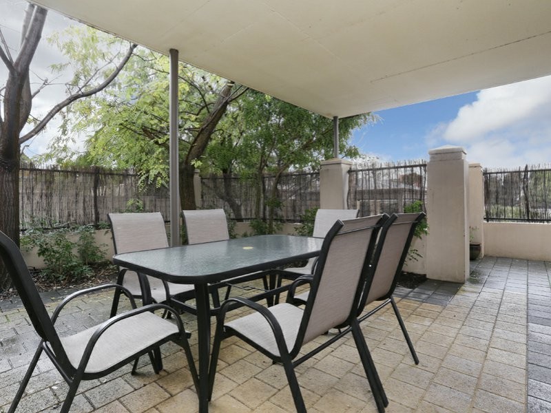 4/7 Midgley Street, Lathlain WA 6100