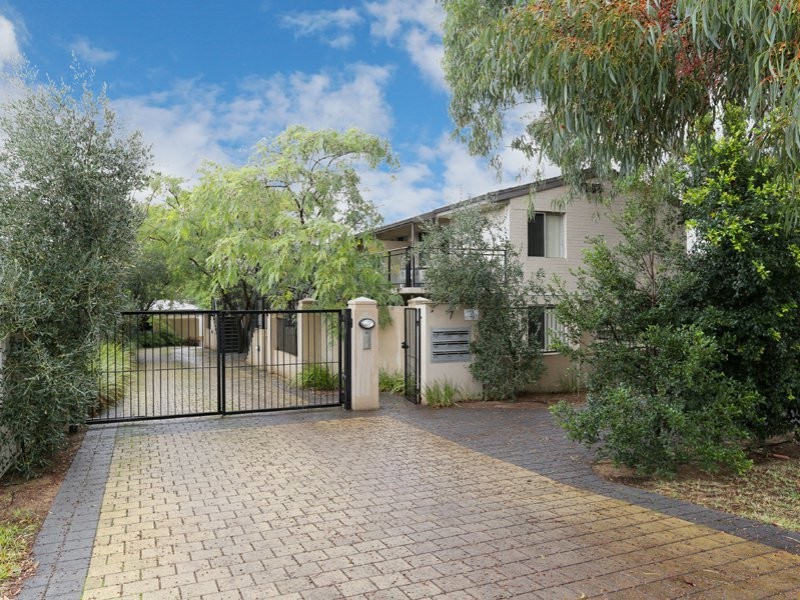 4/7 Midgley Street, Lathlain WA 6100