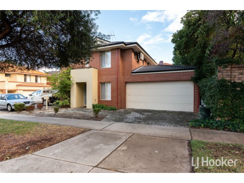 34 Knutsford Avenue, Rivervale WA 6103