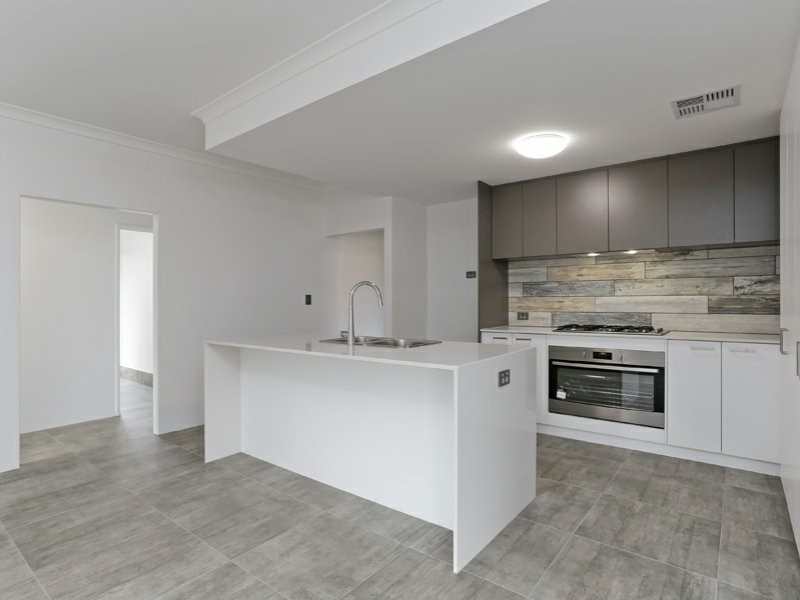 14B Coolgardie Street, Bentley WA 6102