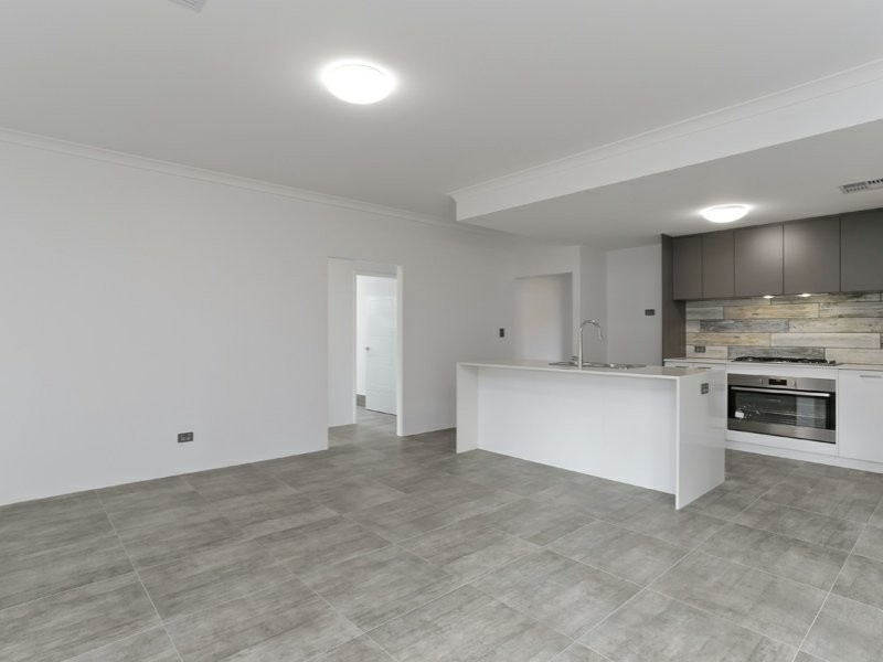 14B Coolgardie Street, Bentley WA 6102