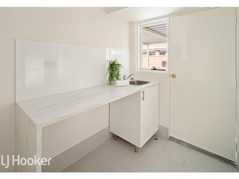 5 Ningaloo Way, Thornlie WA 6108