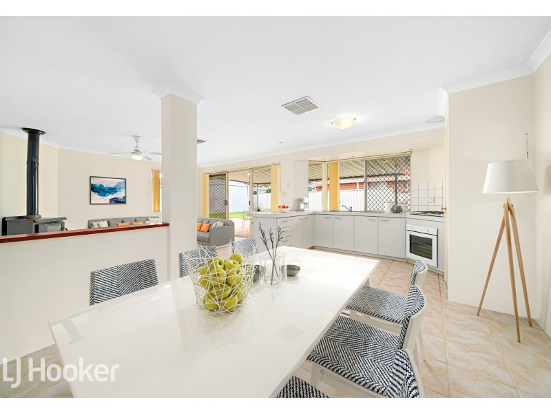 5 Dempsey Place, Kenwick WA 6107