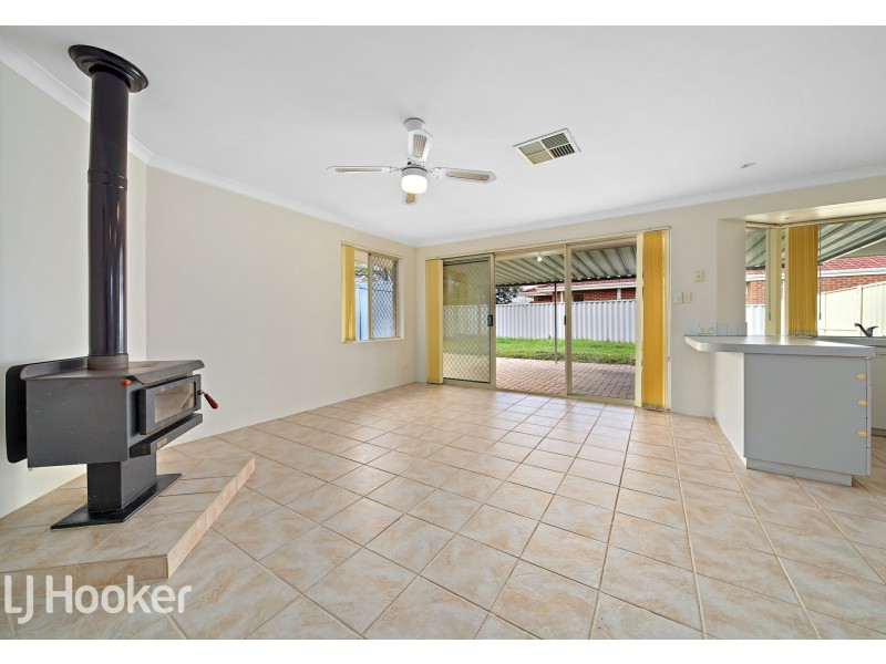 5 Dempsey Place, Kenwick WA 6107