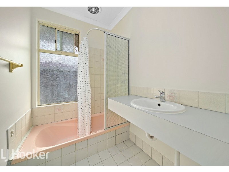 5 Dempsey Place, Kenwick WA 6107