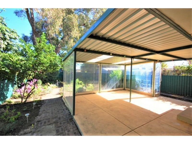 32 Cumberland Way, Bassendean WA 6054