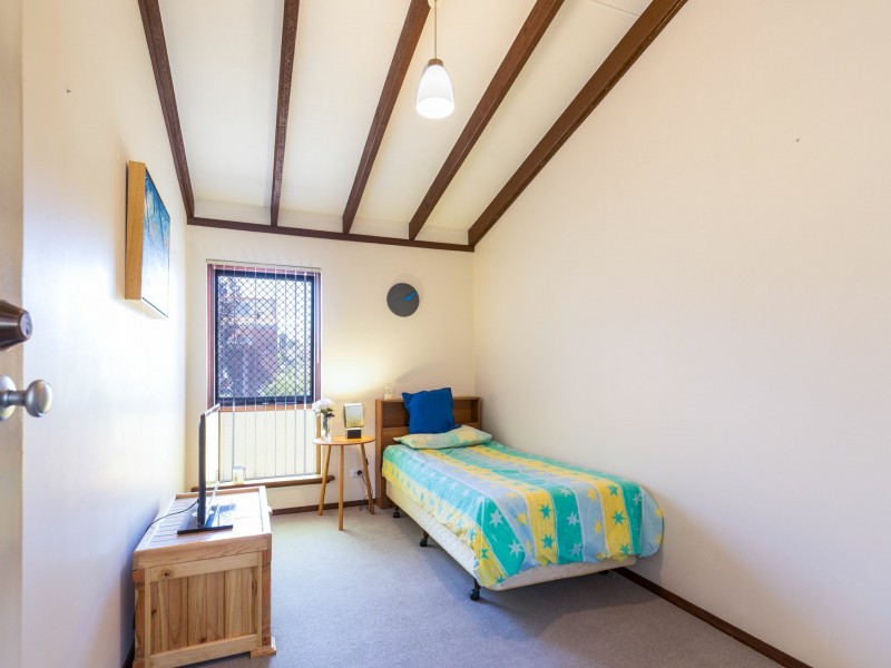 17/13-19 Saurel Way, Ferndale WA 6148