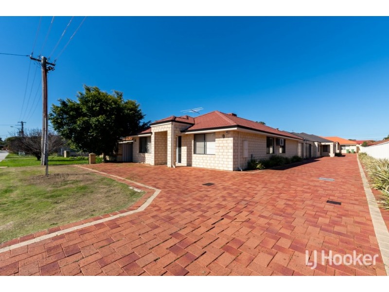 12 Beverley Road, Cloverdale WA 6105