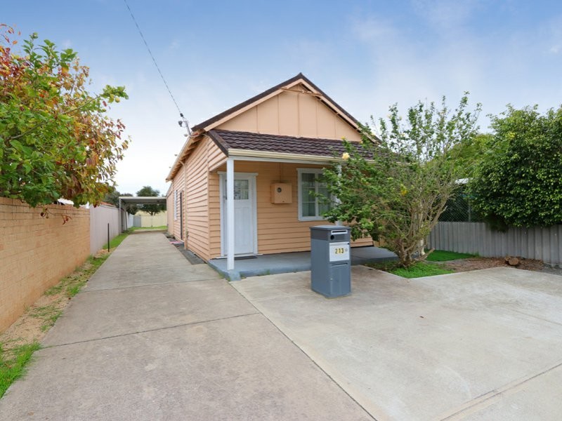 213 Shepperton Road, East Victoria Park WA 6101