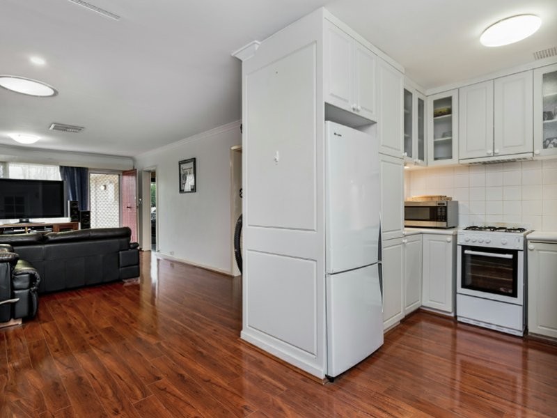 16 Brittain Street, Como WA 6152