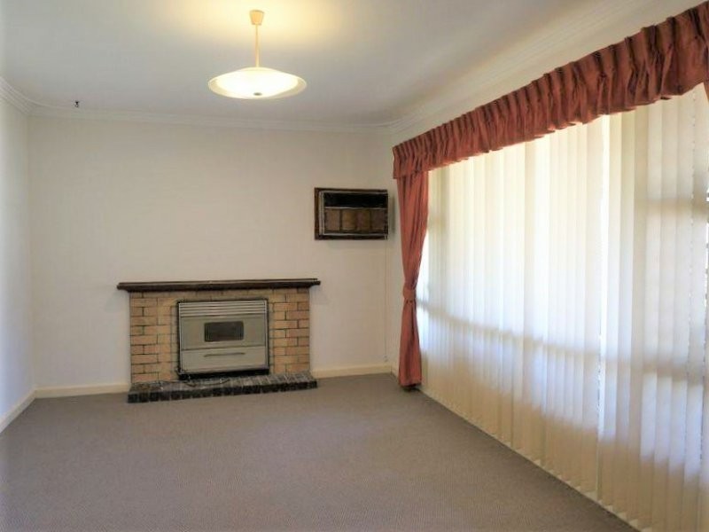 5 Trink Street, Cloverdale WA 6105